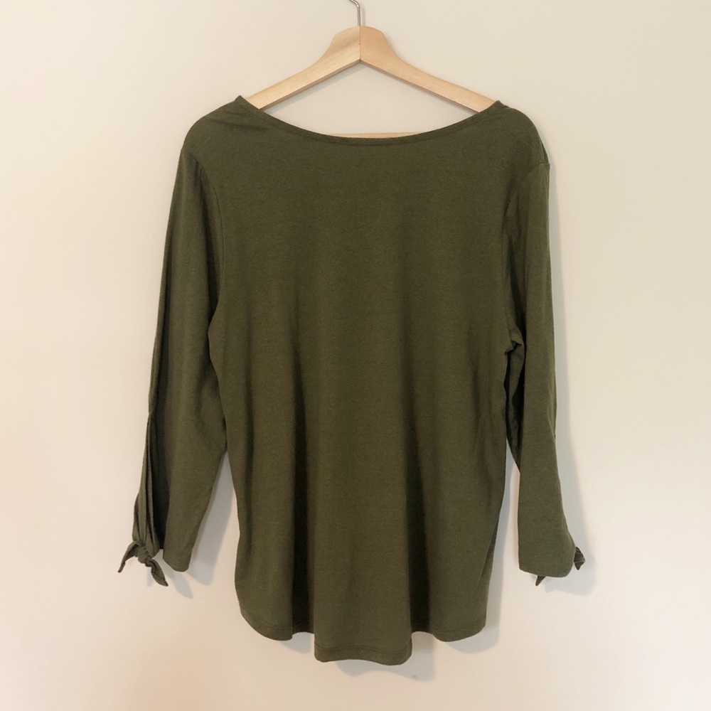 Old Navy Olive Green V Neck Tie Sleeve Top - Picture 6 of 6